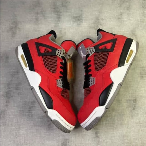 Jordan 4 Toro Bravo